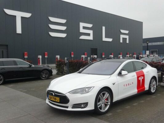 Picture: Tesla, Inc. is the biggest electric can manufacturing company